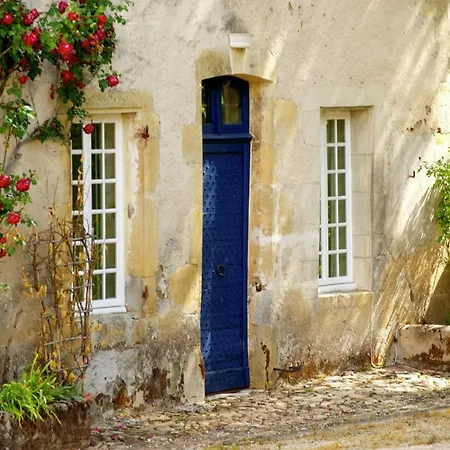 Feriehus Castle In Chaleix Near Forest, Cleaning Included Chalais (Dordogne)