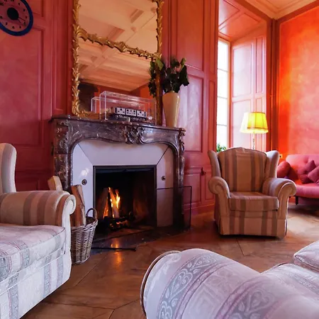 Castle In Chaleix Near Forest, Cleaning Included Feriehus *