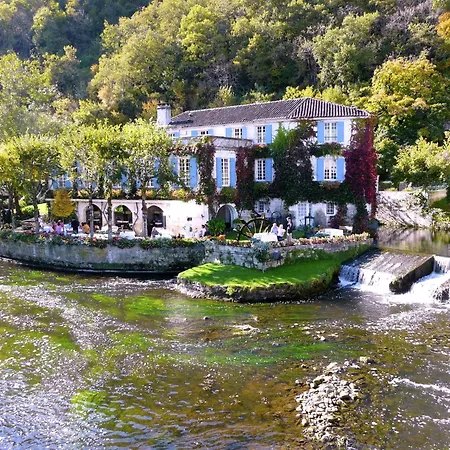 Feriehus Castle In Chaleix Near Forest, Cleaning Included *